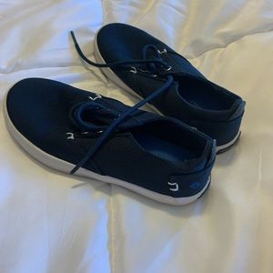 Boys size 13 like new Sperry Bodie shoes